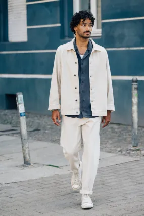 08 / Natural Jeans White