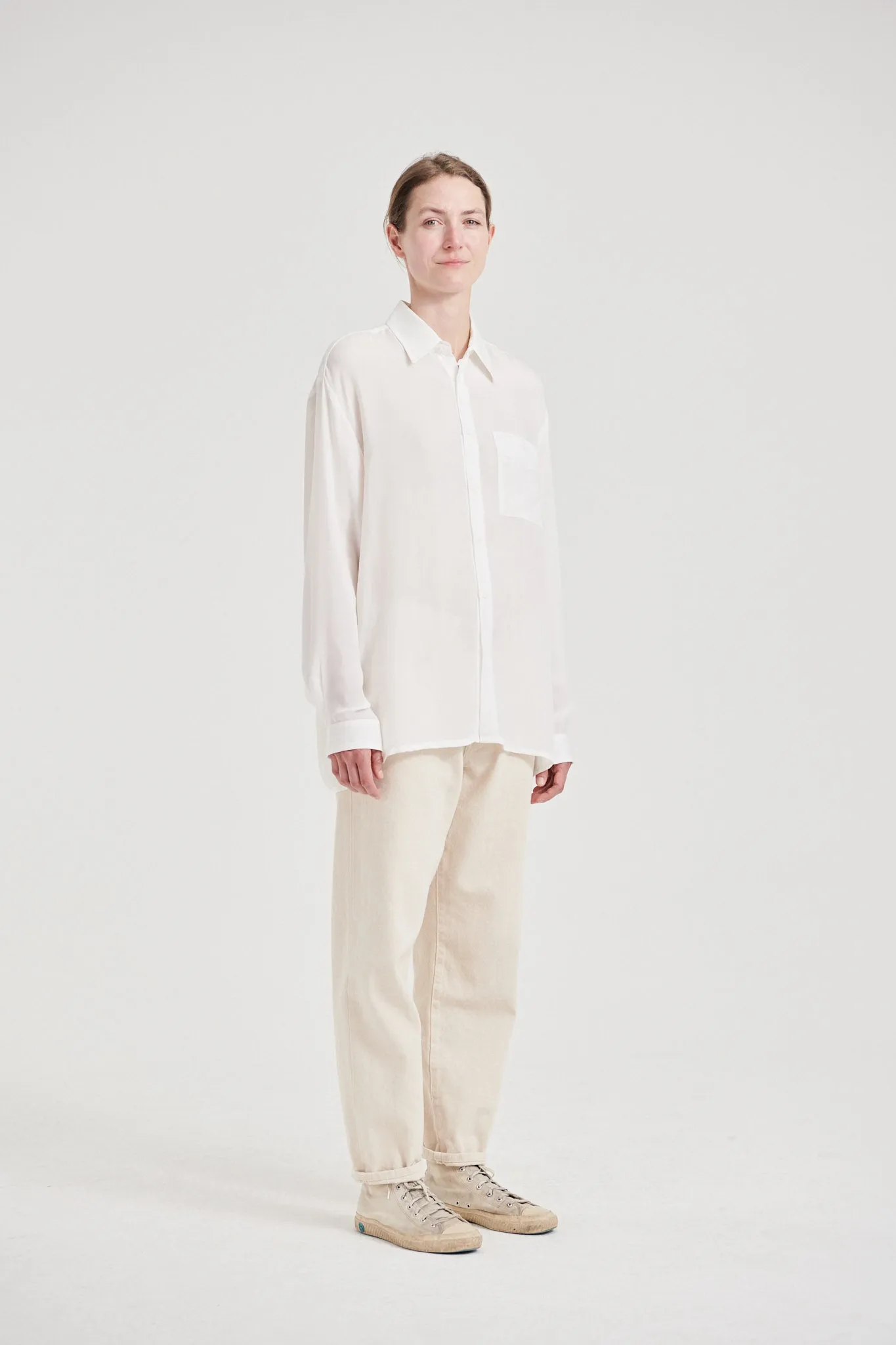 08 / Natural Jeans White