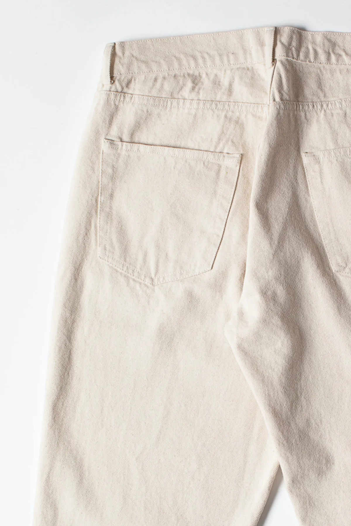 08 / Natural Jeans White