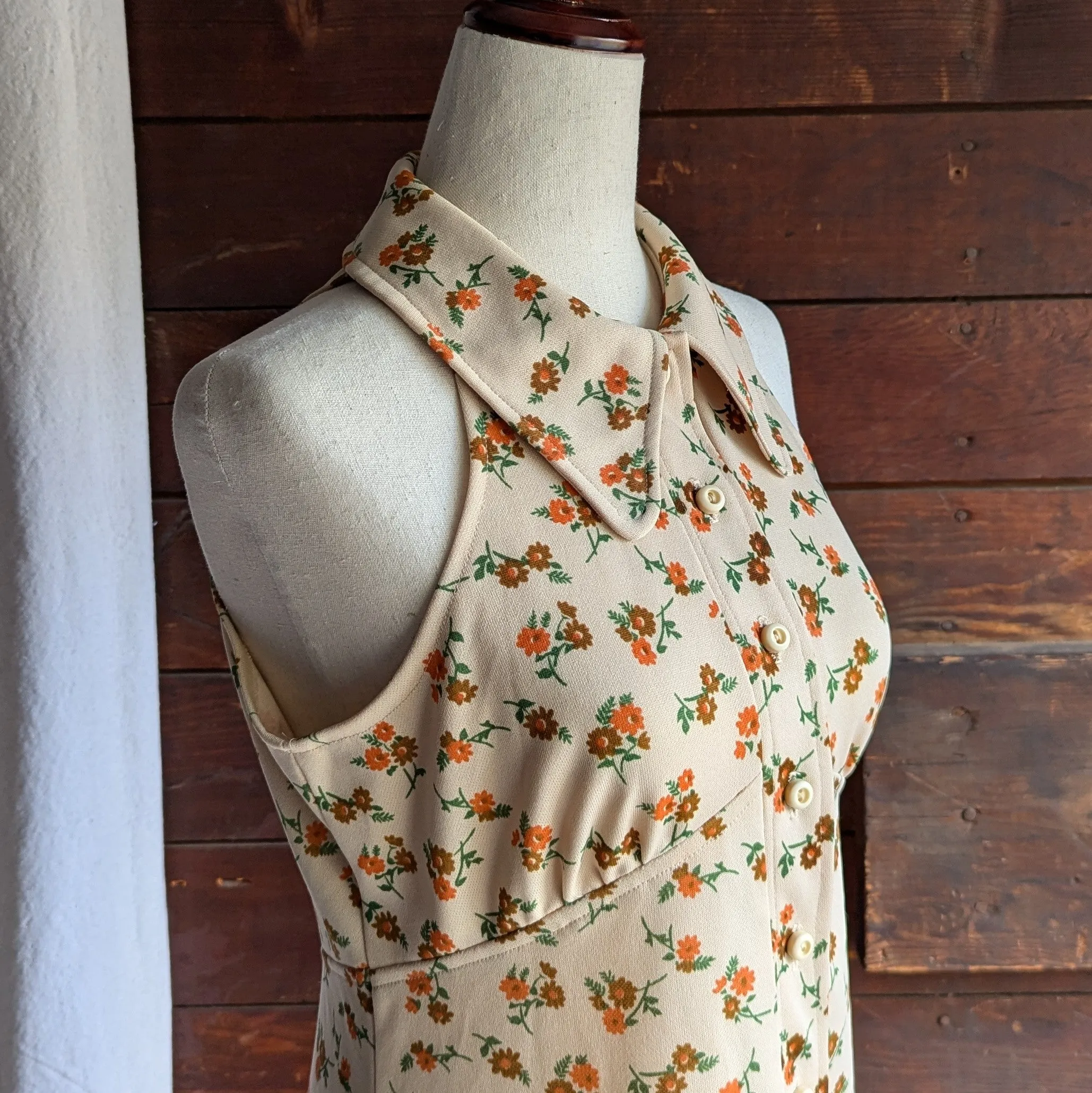 70s Vintage Sleeveless Floral Maxi Dress