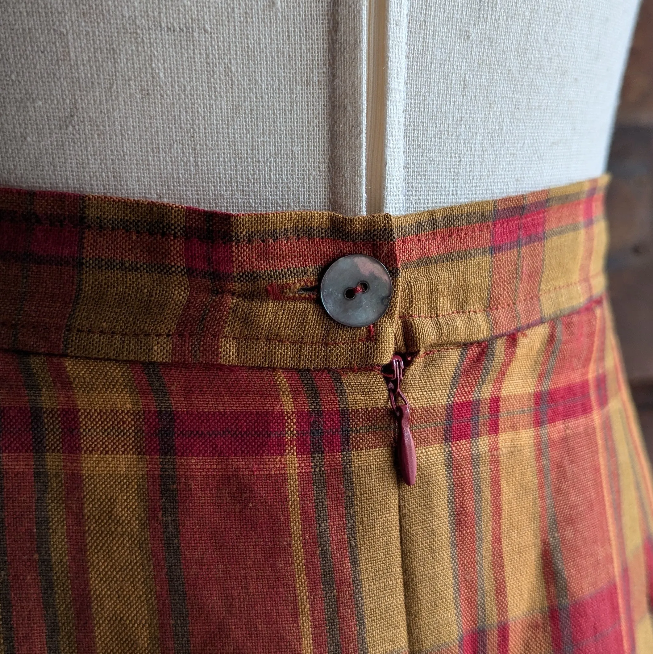 90s Vintage Linen Blend Autumnal Column Skirt
