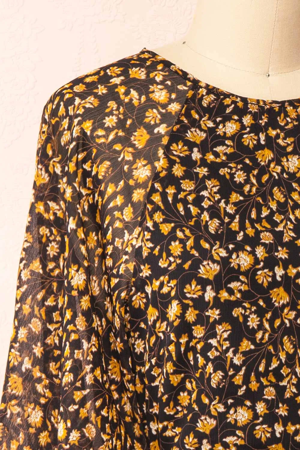 Arabelna | Short Floral A-Line Dress