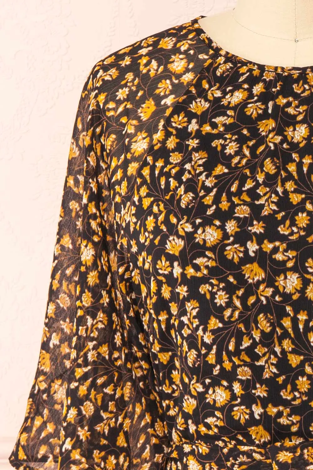 Arabelna | Short Floral A-Line Dress