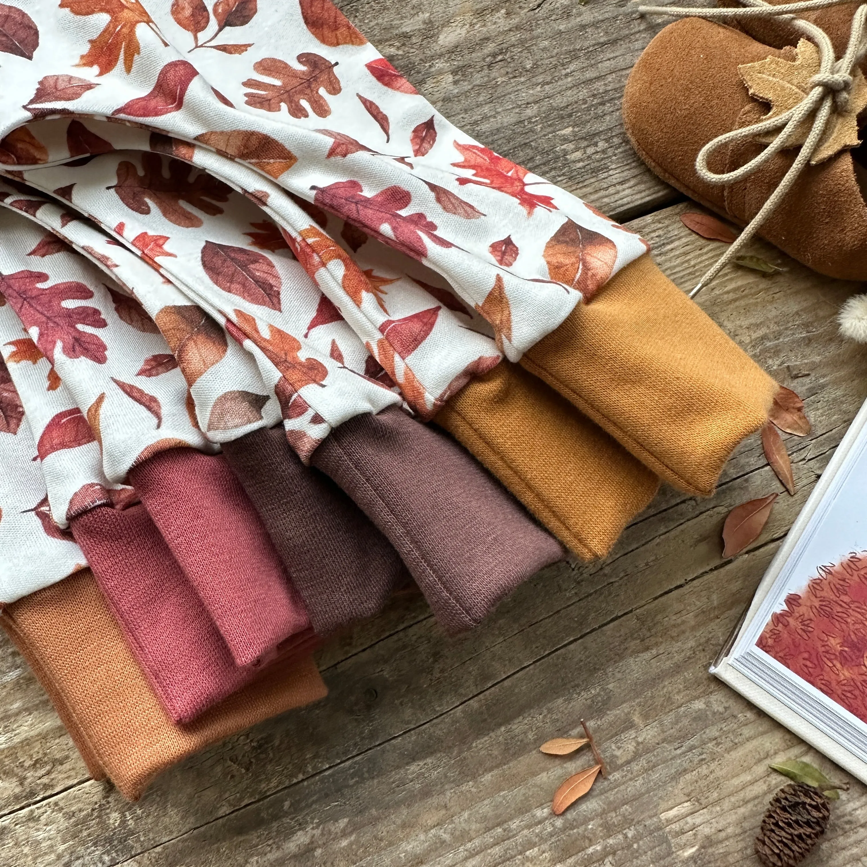 Fallen Leaves Harem Leggings | Ready To Post