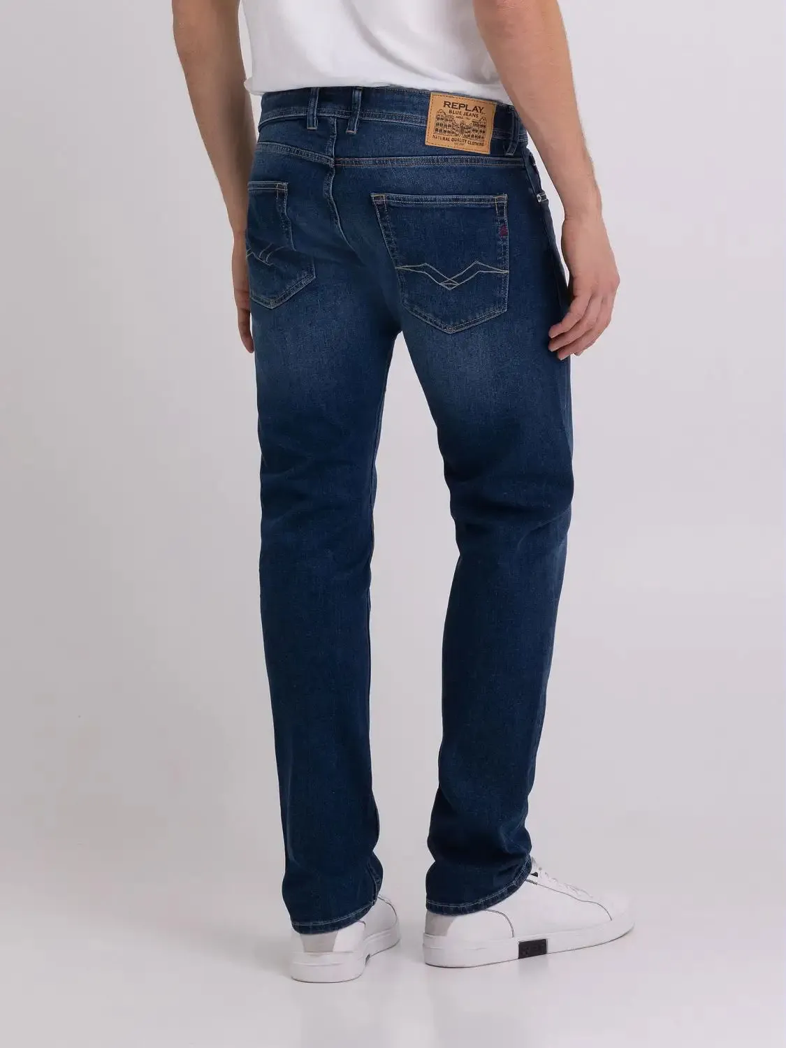 ID24214-Replay Mid Wash Grover