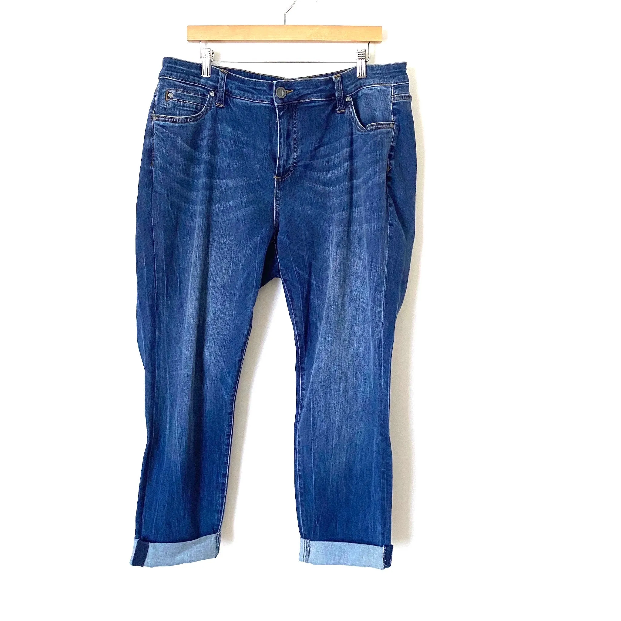 Kut From The Kloth Dark Wash Denim Capris- Size 16W (Inseam 26”)
