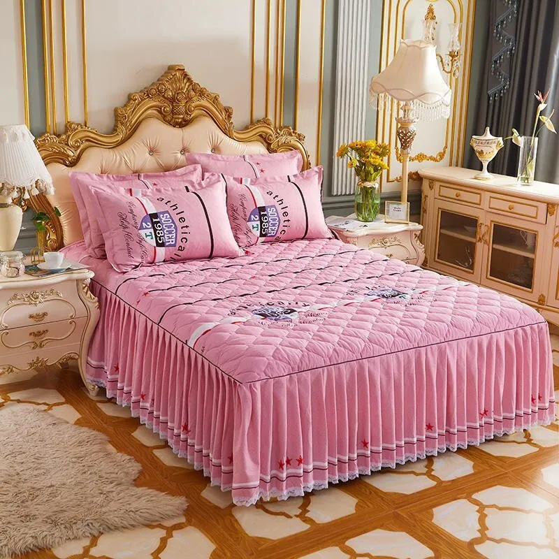 Lace Quilted Bed Skirt - Luxury King Size Bed Cover