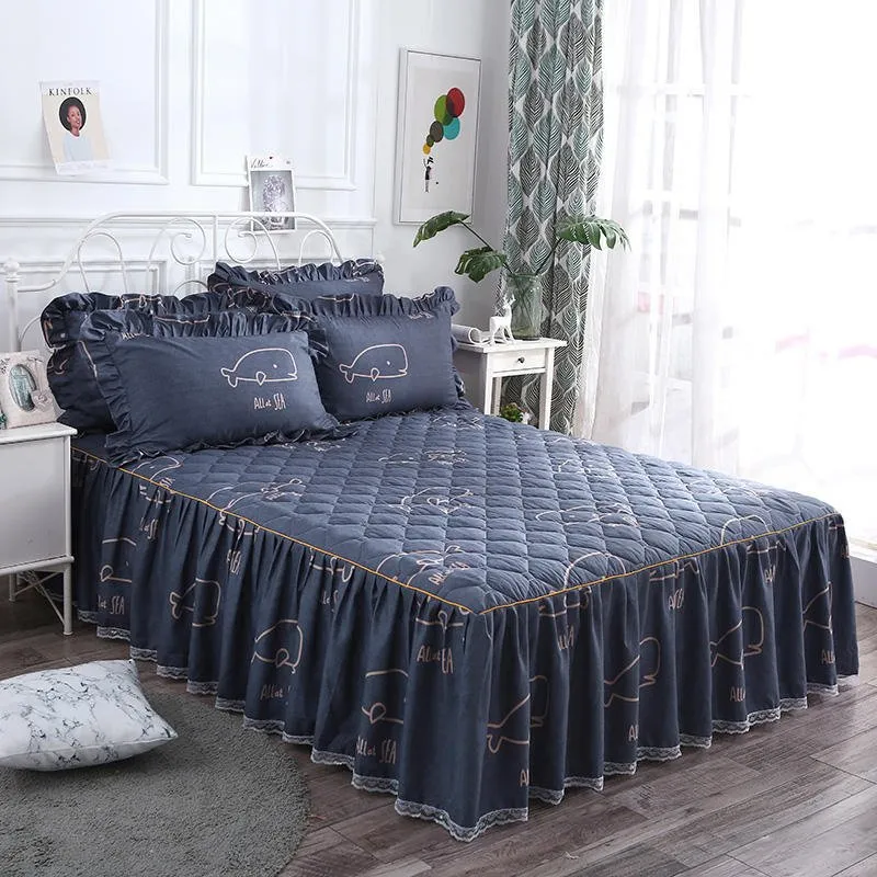 Lace Quilted Bed Skirt - Luxury King Size Bed Cover