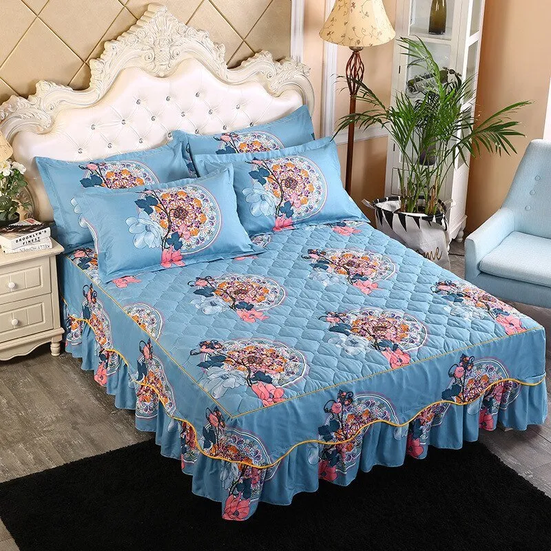 Lace Quilted Bed Skirt - Luxury King Size Bed Cover