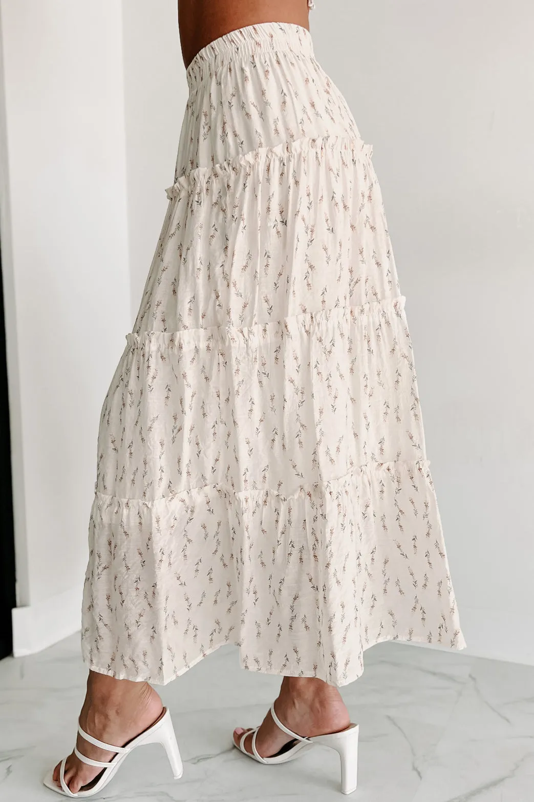 Looking For Beauty Floral Tiered Midi Skirt (Cream)
