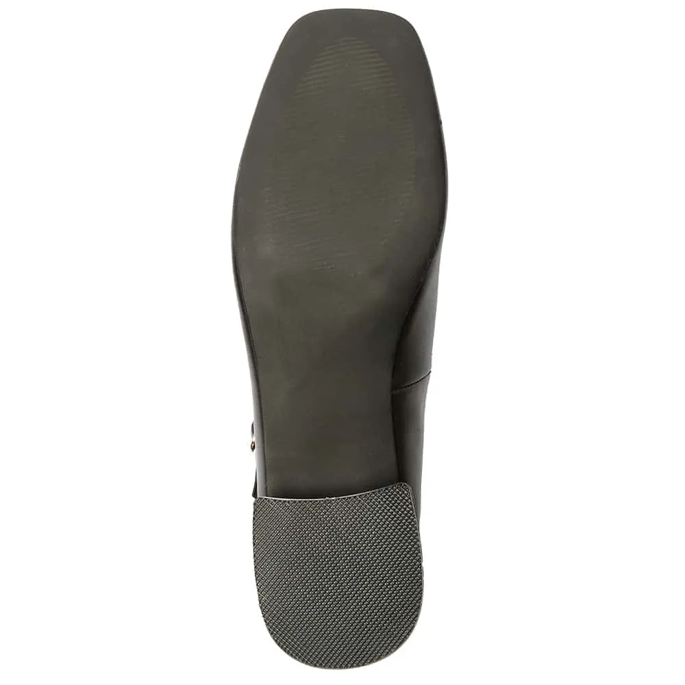 Lydia Heel in Black Leather