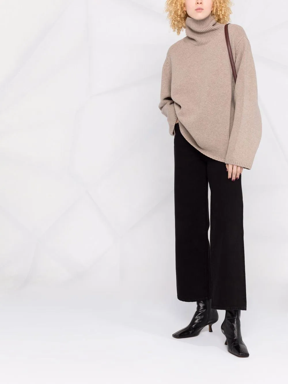 Oversized rollneck jumper