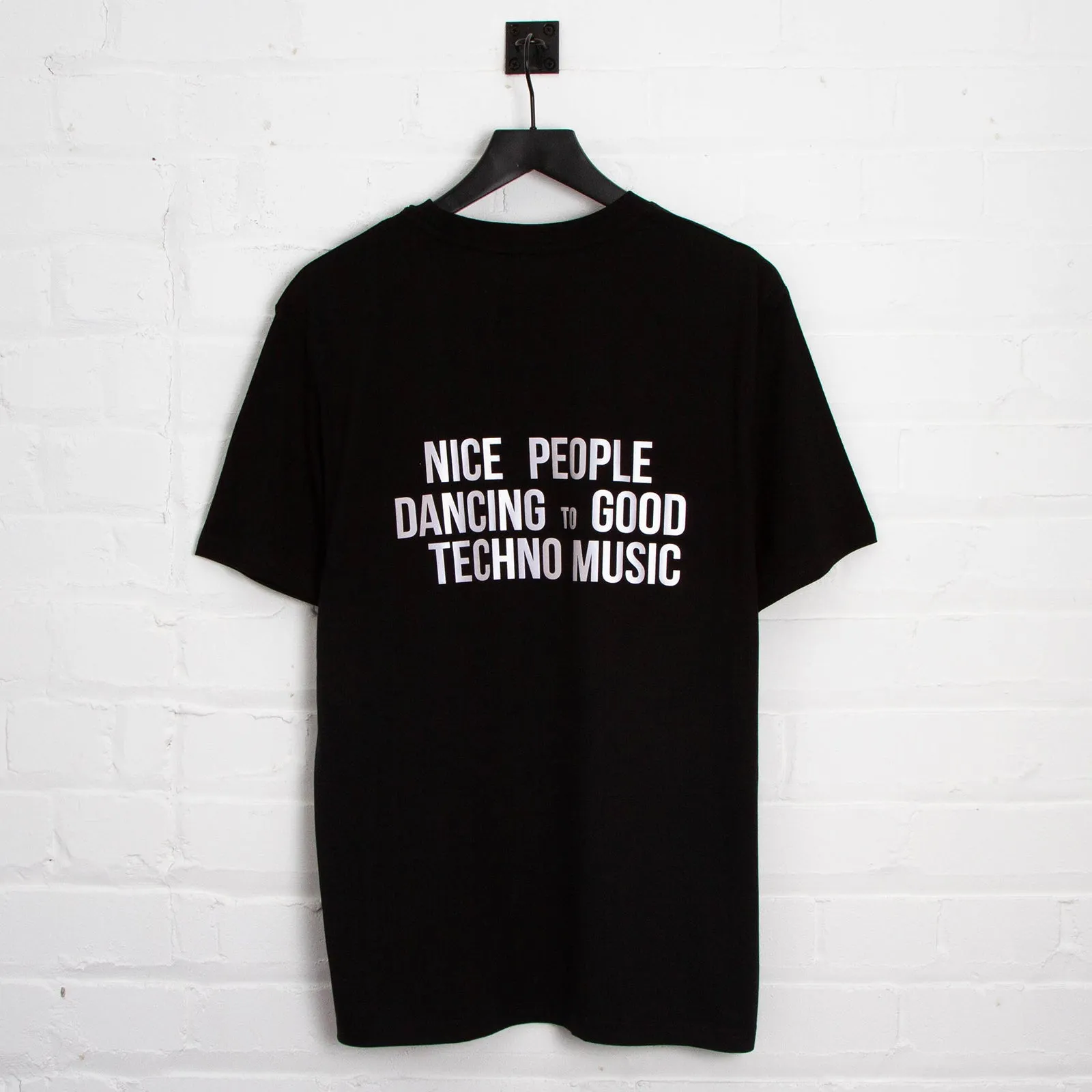 Reflective Peoples Techno Back Print - Tshirt - Black