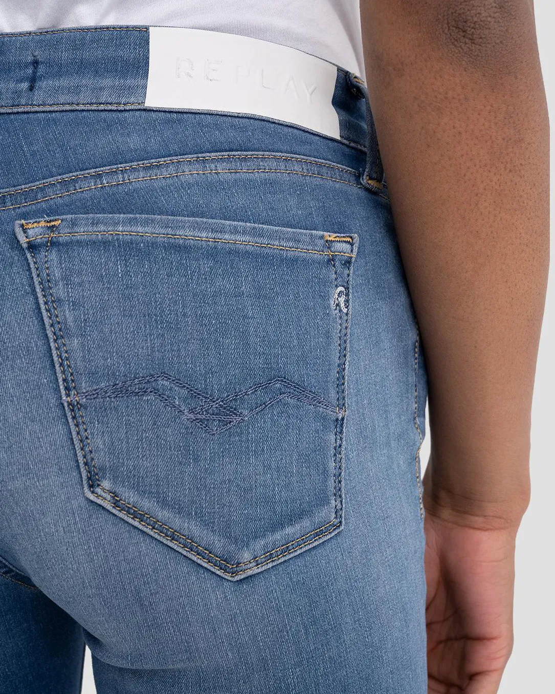 Replay Womens Luzien Skinny Fit Recycled 360 Hyperflex Re-Used Jeans - Medium Blue