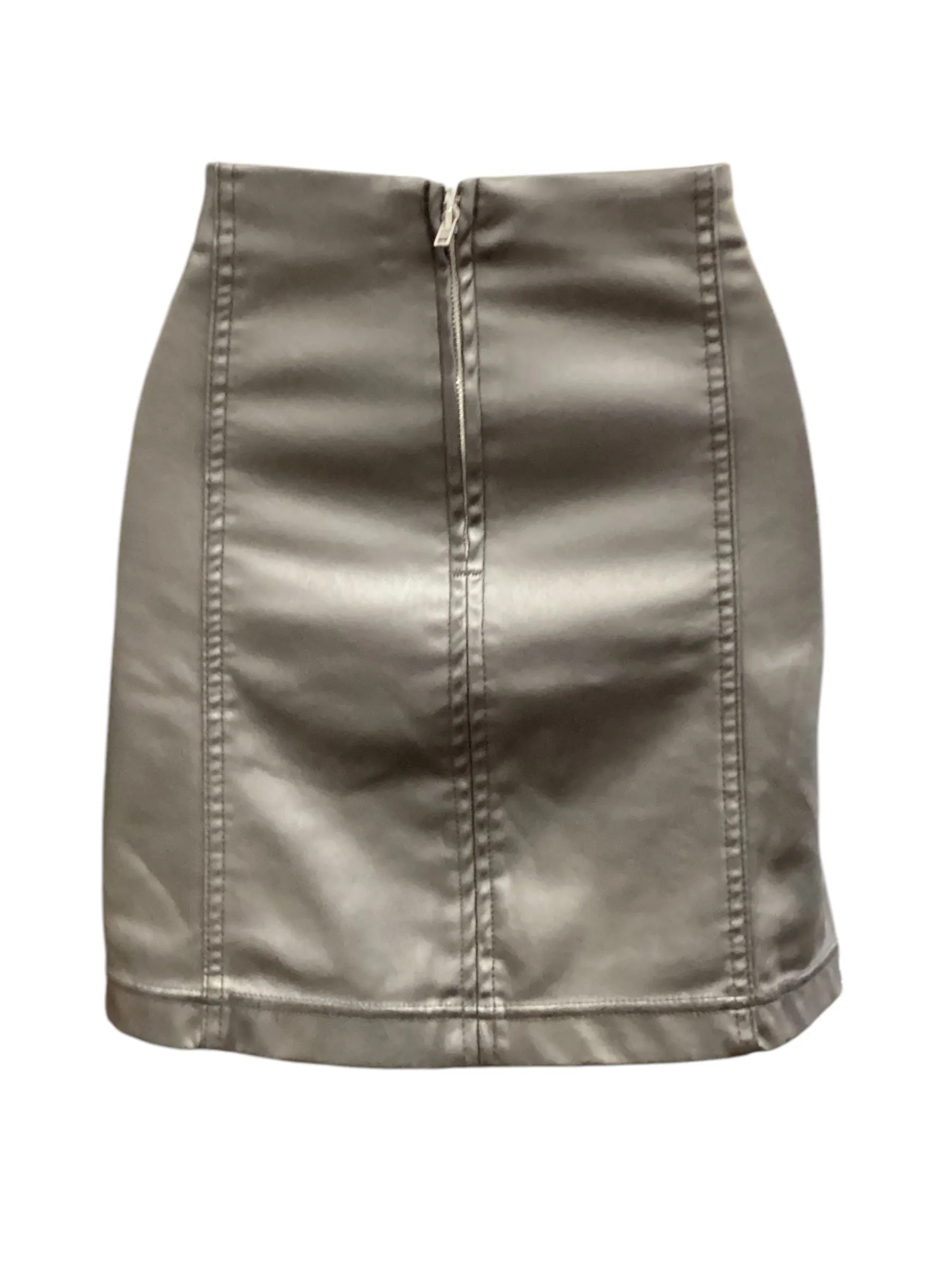 Skirt Midi By Clothes Mentor In Black, Size: M