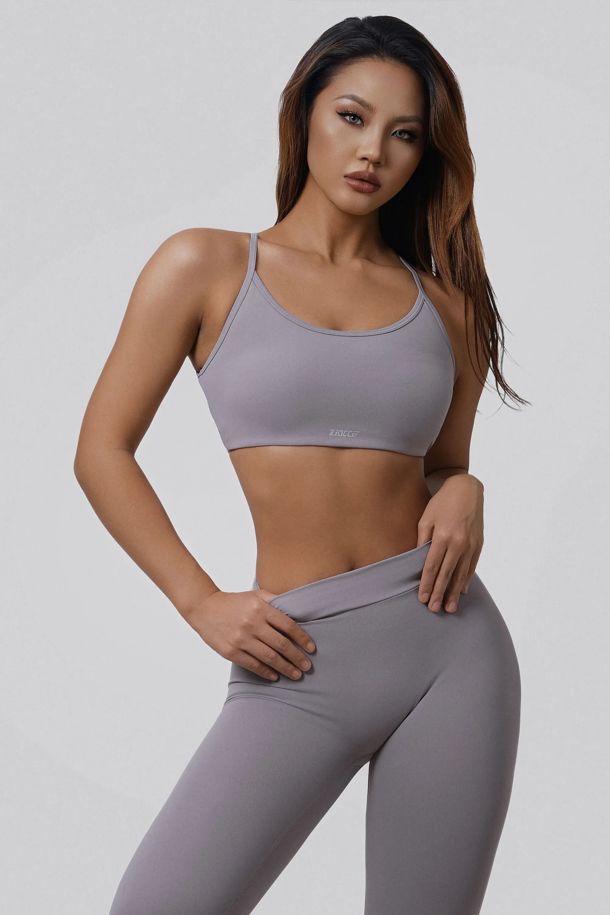 V-Back Scrunch Leggings