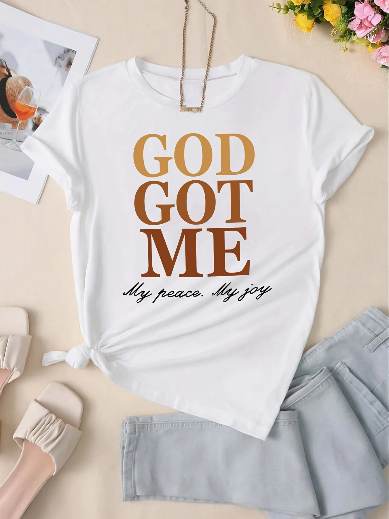 Vibrant Alphabet Letter Print Crew Neck T-Shirt - Soft Mid-Elasticity Polyester Fabric, Machine Washable, Short Sleeve, Regular Length, Young Style for Spring, Summer, and Fall - Perfect for Casual Daily Wear