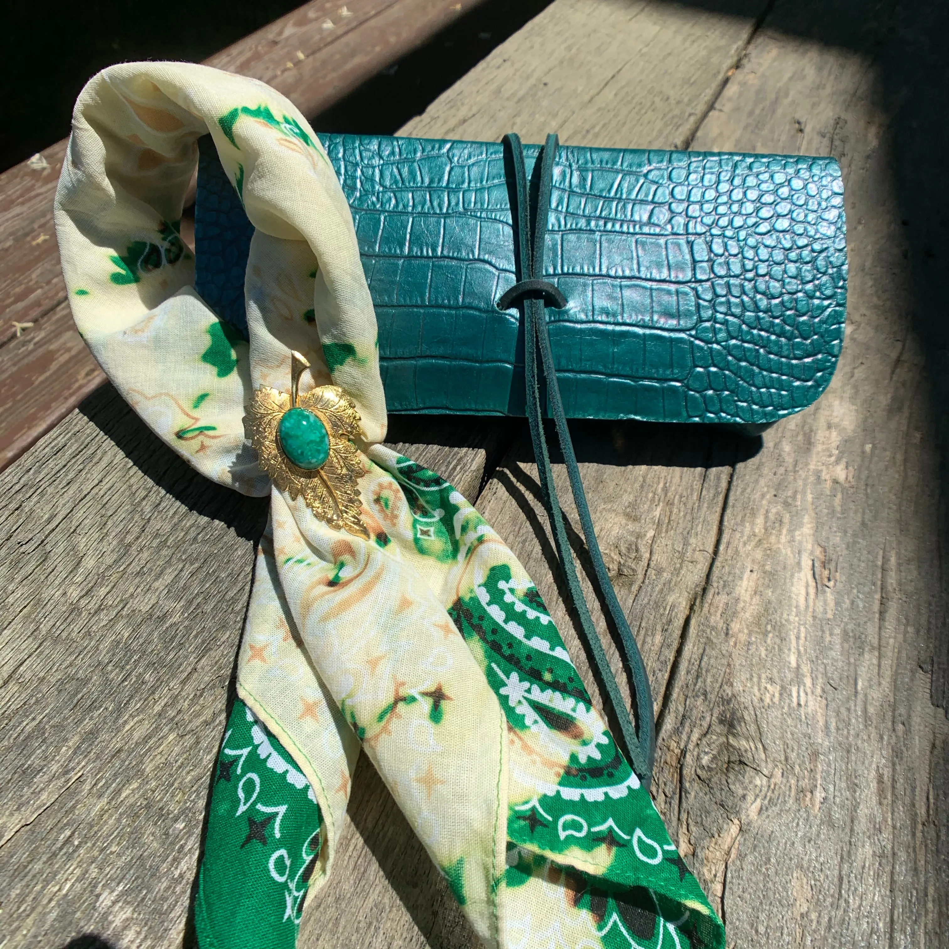 Vintage Leaf Pin & Scarf Clip