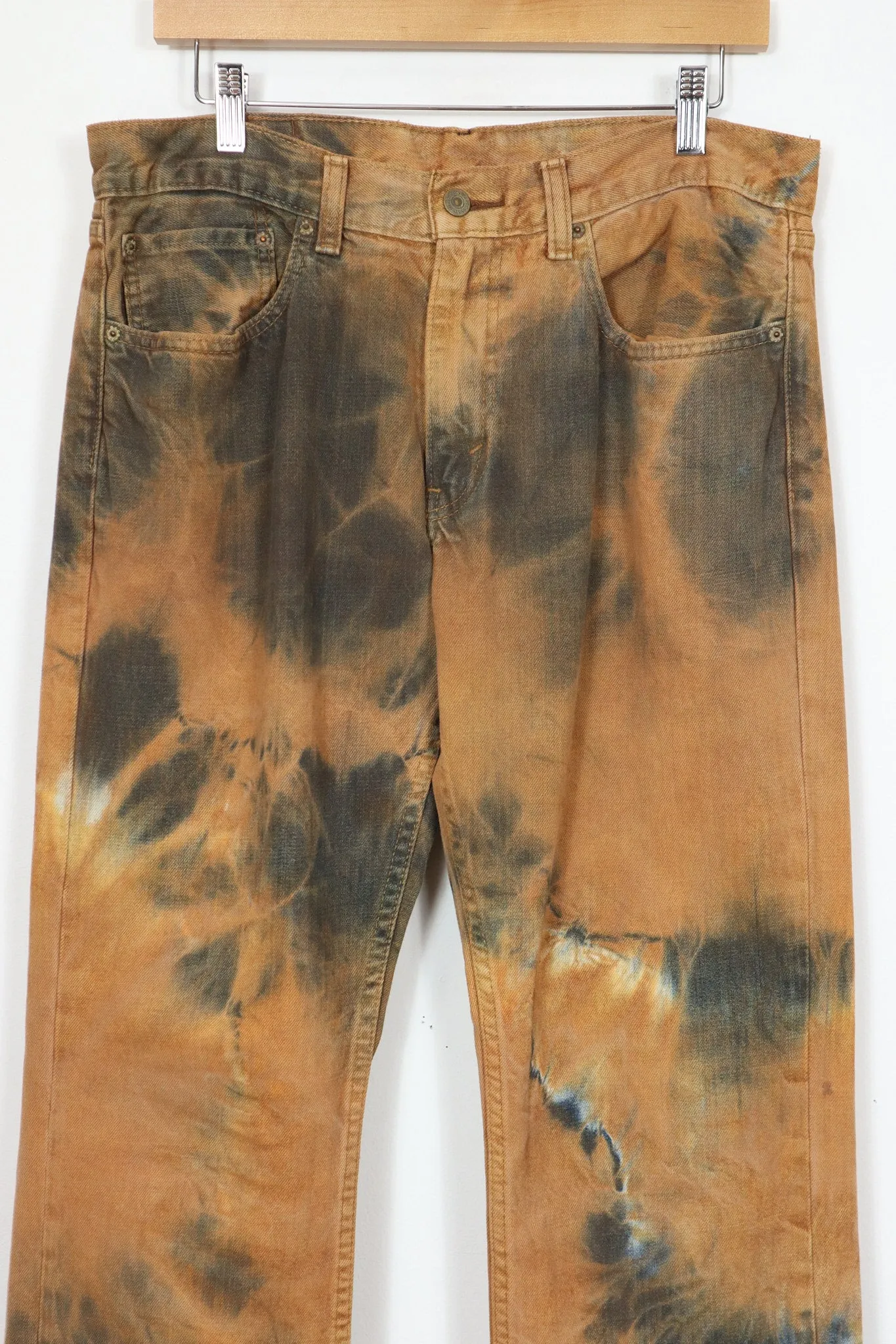 Vintage Reworked Rust Dyed 559 Levis Relaxed Fit Jeans